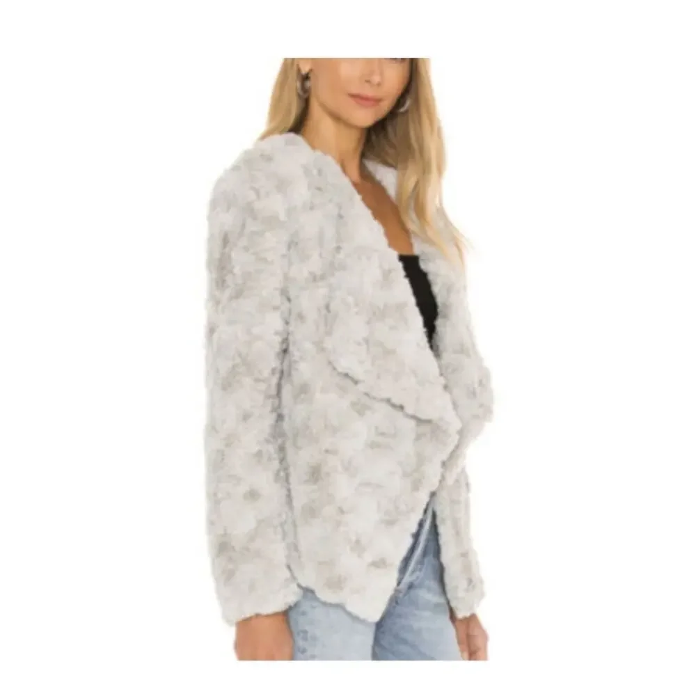 BB Dakota Come Cozy Faux Fur Open Front Jacket Cardi Size Medium